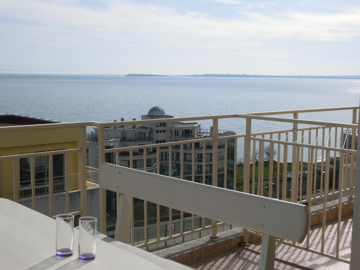 2 Bedroom Imperial Apartment With Panoramic Sea Views, Szveti Vlasz Kültér fotó