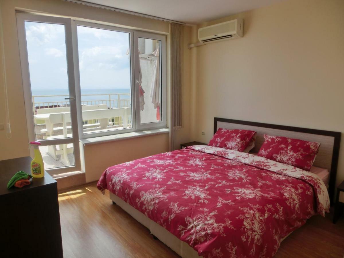 2 Bedroom Imperial Apartment With Panoramic Sea Views, Szveti Vlasz Kültér fotó